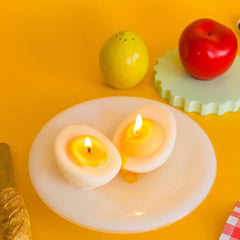"Bougie Œufs à la Coque, bougie décorative originale en forme d'œufs à la coque, cadeau humoristique et design pour la maison - LesDnicheuses"