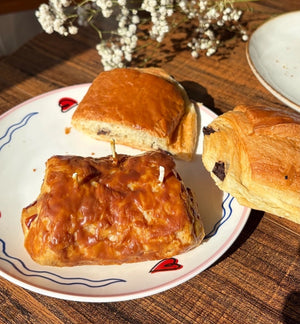 Chocolatine ou pain au chocolat ? Cette bougie met le feu au débat ! – LesDnicheuses
